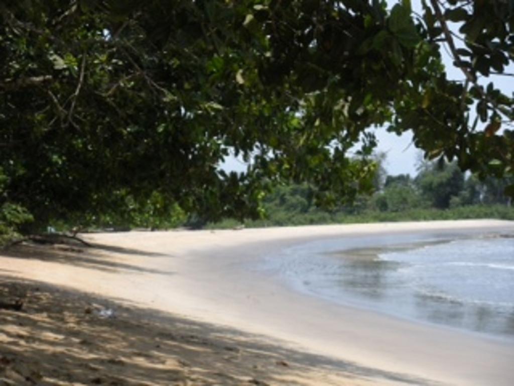 Eden Lodge Kribi Buitenkant foto